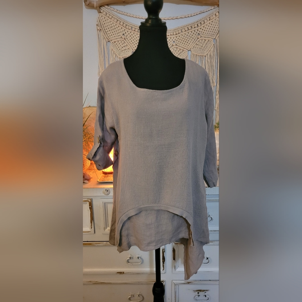 Bella Amore Tan Gauze Tunic Top